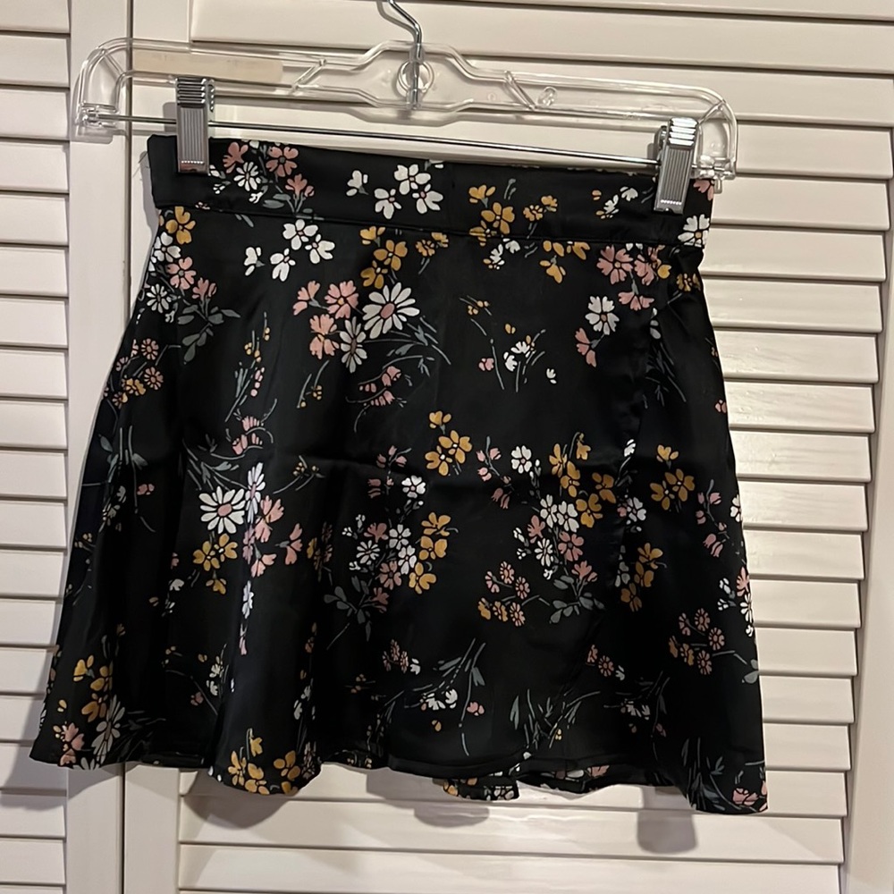 NWT Abercrombie Kids Girl’s Skirt